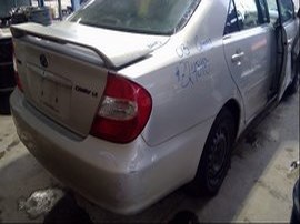2003 TOYOTA CAMRY SILVER LE,2.4L,AT.  Z24895